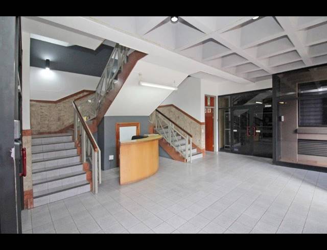 476M² BUILDING TO LET IN SUNNYSIDE